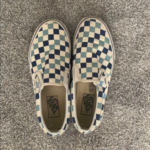 checkerboard vans